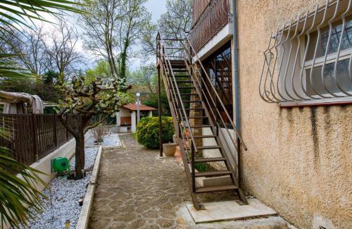 Aubagne House | GITE HISTOIRE DE FAMILLE