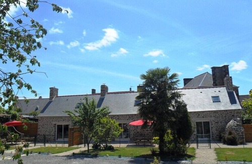 Sains Cottage | Gite in Baie du Mont Saint Michel Bay 2/5 people