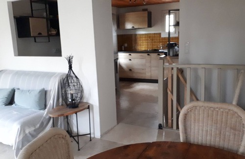 Villeneuve House | GITE IN LARGE PROVENCAL ESTATE