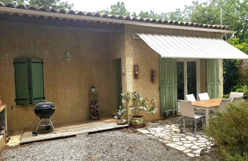 Villeneuve House | GITE IN LARGE PROVENCAL ESTATE