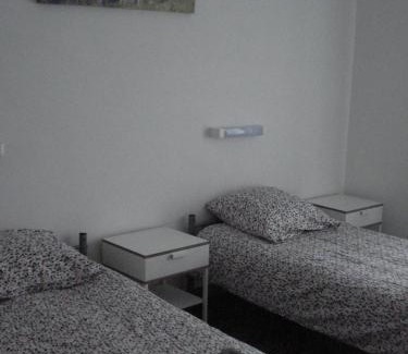Saint-Jean-Pied-de-Port Bed & Breakfast | Gite Izaxulo