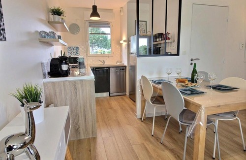 Pleneuf-Val-Andre House | Gite - Le Green - Maison avec Terrasse dans parc avec piscine proche plages et Golf