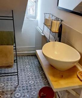 Gare-Jouvenet Apartment | Gite Les Lanternes