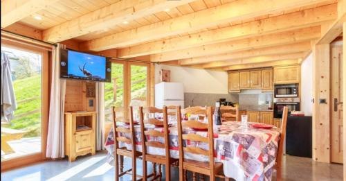 Beaufort Ski Chalet | Gite Les Tarines 1
