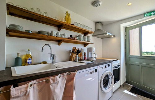 Lureuil Cottage | Gite Lureuil, 4 bedrooms, 15 persons