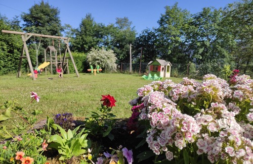Dommartin-les-Remiremont Cottage | Gîte MANON with SPA Jacuzzi Sauna Fishing pond