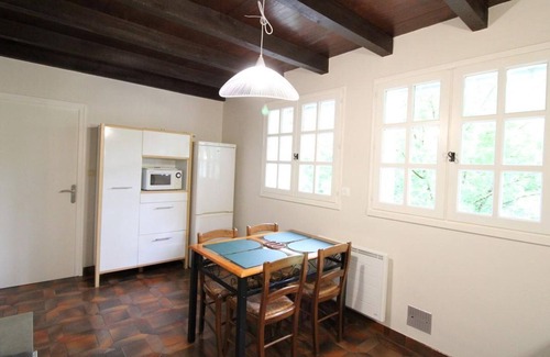 Mandailles-Saint-Julien Cottage | Gite Mandailles-Saint-Julien, 2 bedrooms, 4 persons