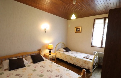 Maurs Cottage | Gite Maurs, 1 bedroom, 3 persons