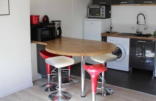 Saint-Pierre - Rene II - Bonsecours Cottage | Gite Nancy, 2 bedrooms, 6 persons
