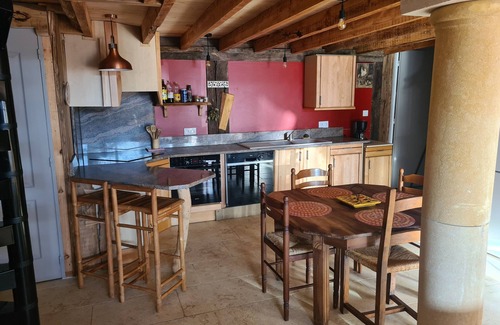 Sarlat-la-Caneda Cottage | Gite Pinta, spacious, bright, in the countryside, quiet, near town center
