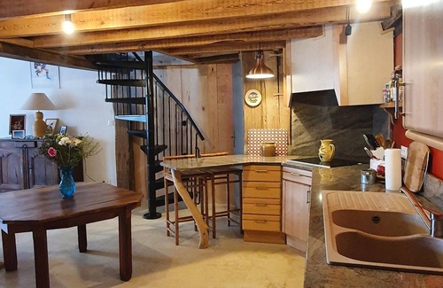 Sarlat-la-Caneda Cottage | Gite Pinta, spacious, bright, in the countryside, quiet, near town center