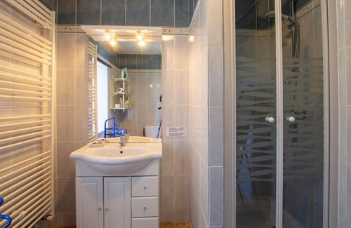 Saint-Genies Cottage | Gite Saint-Geniès, 2 bedrooms, 6 persons