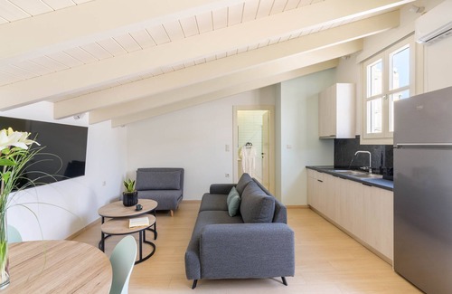 Chios House | Giustiniani Apartments
