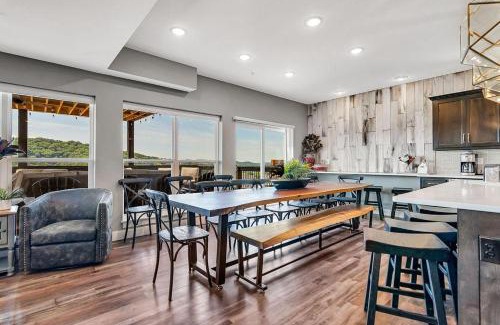 Hollister House | Give Us This Day Chalet