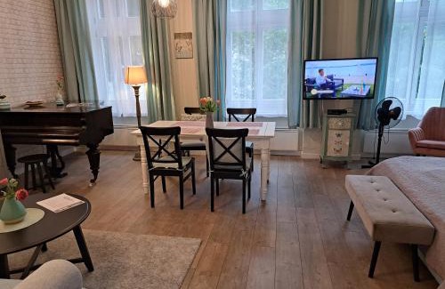 Castle Hill Apartment | Gizella apartman