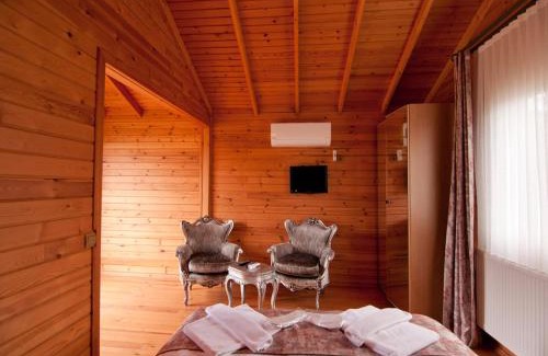 Agva Hotel | Gizemli Nehir Bungalov Otel