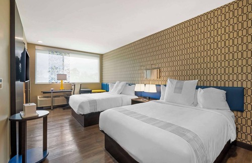 Eden Hotel | Glō Best Western Pooler - Savannah Airport Hotel