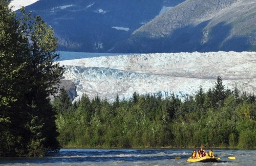 Mendenhall Valley House | Glacier Guest Room - Walk to the Mendenhall Glacier Offering 10% OFF ON TOURS!