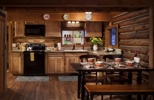 Columbia Falls Ski Chalet | Glacier Mountain Views