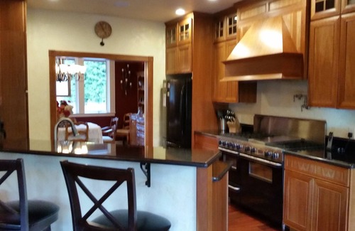 Columbia Falls House | Glacier Tamarack Tranquility Grand Home and Serene Home located on 7 acres