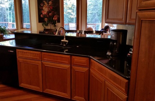Columbia Falls House | Glacier Tamarack Tranquility Grand Home and Serene Home located on 7 acres