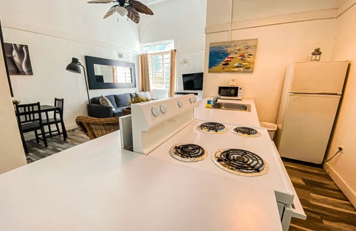 Ponce Centro Apartment | Gladiolas 1208 - This is all Puerto Rico