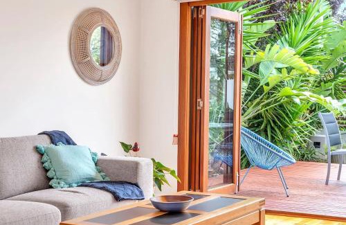 North Brighton House | Gladstone Gardens - Family Comfort in North Brighton