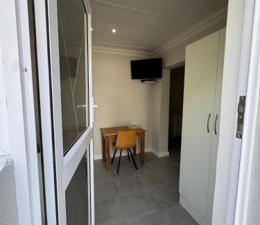 Port Elizabeth Apartment | Gladys Suites 1