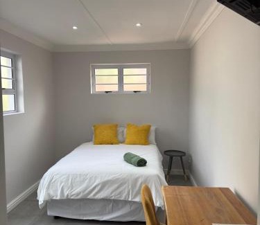 Port Elizabeth Apartment | Gladys Suites 1