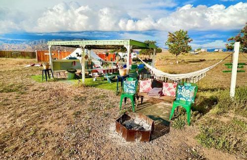 New Cuyama Other | Glamorous California Campsite Retreat with Great Views