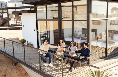 Valle de Guadalupe Cottage | Glamorous modern boutique 6 BR property, with rooftop views