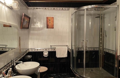 Maracas Hotel | Glamorous Presidential King Suite with Jacuzzi & Balcony