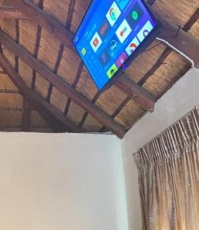 Phalaborwa House | Glamour C-rane lodge