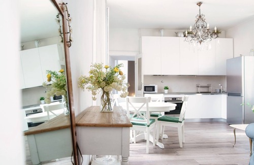 Como City Centre Apartment | Glamour