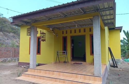 Sumbawa Barat House | Glampar Homestay