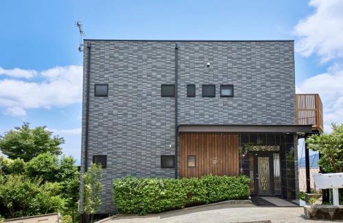 Atami Villa | GLAMPETIT HORIZON