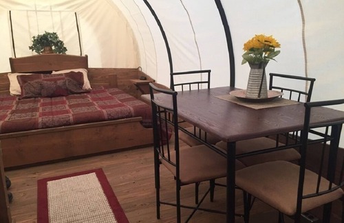 Jamestown RV Rental | Glamping Back in Time