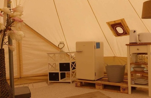 Kassow RV Rental | Glamping between the Baltic Sea and the Lake District