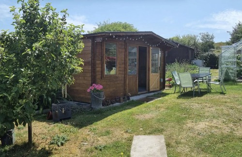 Swanage Cabin | Glamping Cabin - Great for Hikers - Breakfast Inc!