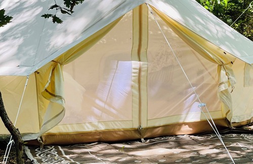 Niles Apartment | Glamping Getaway with kitchenette on Flower and Alpaca farm