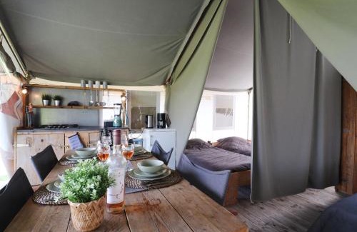 Twijzel Other | Glamping in Friesland with friends