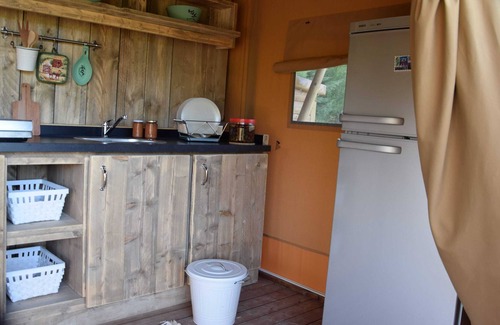 Lapedona Ski Chalet | Glamping in Luxury tent