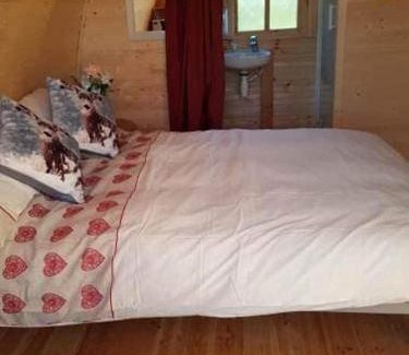 Carlyon House | Glamping Pod in St Austell Sleeps 2 with Spa Pool
