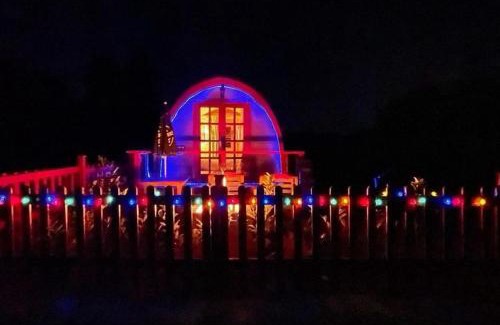 Carlyon House | Glamping Pod in St Austell Sleeps 2 with Spa Pool