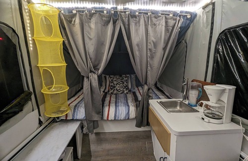 Edgar RV Rental | 🛺GlamPop^Up Adventure. !Pet Welcome!