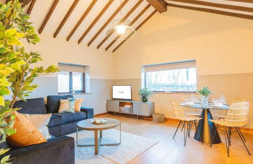 Dwyran Resort | Glan Morfa Lodge Retreat
