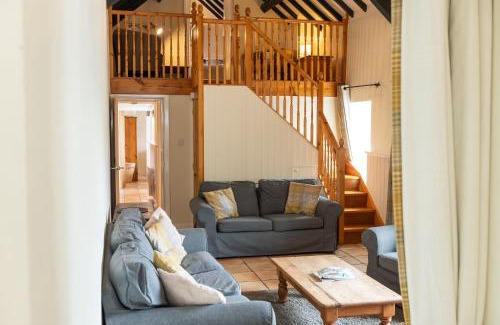 Moelfre House | Glan Y Don Moelfre