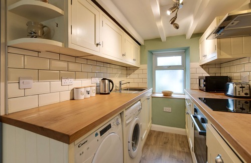 Aberdaron House | Glandon - Two Bedroom House, Sleeps 5