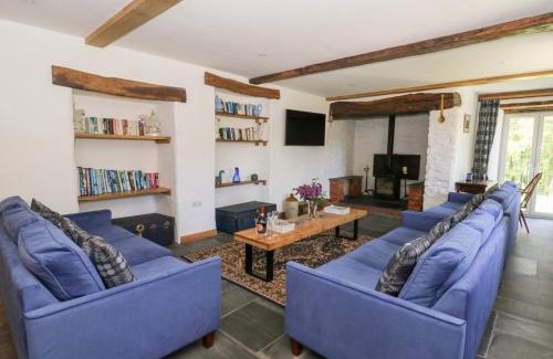 Felindre Farchog House | Glanduad Fawr