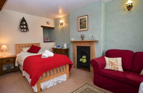 Llangynin Bed & Breakfast | Glascoed Farmhouse